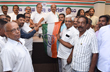 Miffed over alliance with BJP, 42 JD(S) office-bearers join Congress party